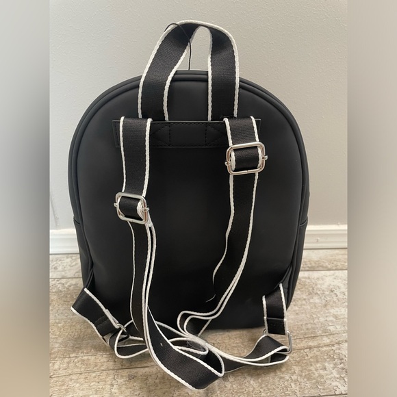 NWT Stitch backpack - Picture 2 of 2